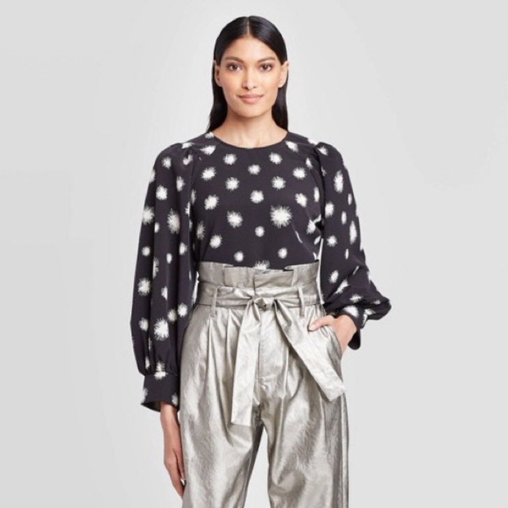 NWT Who Wear What Floral Print Balloon Sleeve Top
